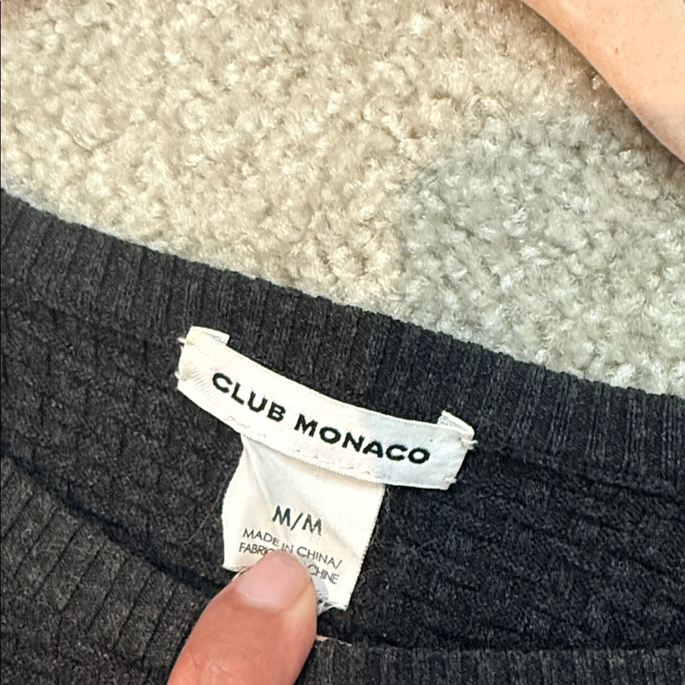 Dark grey Club Monaco and White Layered Sweater Top size medium - Picture 4 of 7